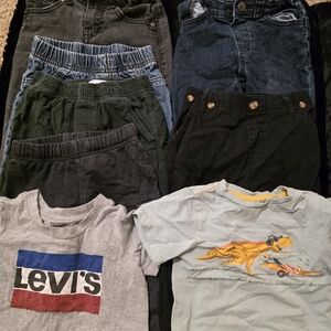 Levi's Gray and Blue Graphic Tee with Kids Pants Collection